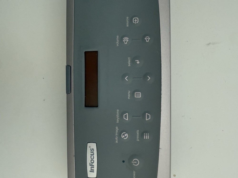 InFocus LP120 DLP Projector