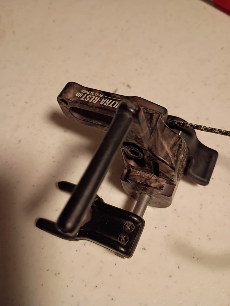 QAD HD Arrow Rest Right Hand Lost Camo