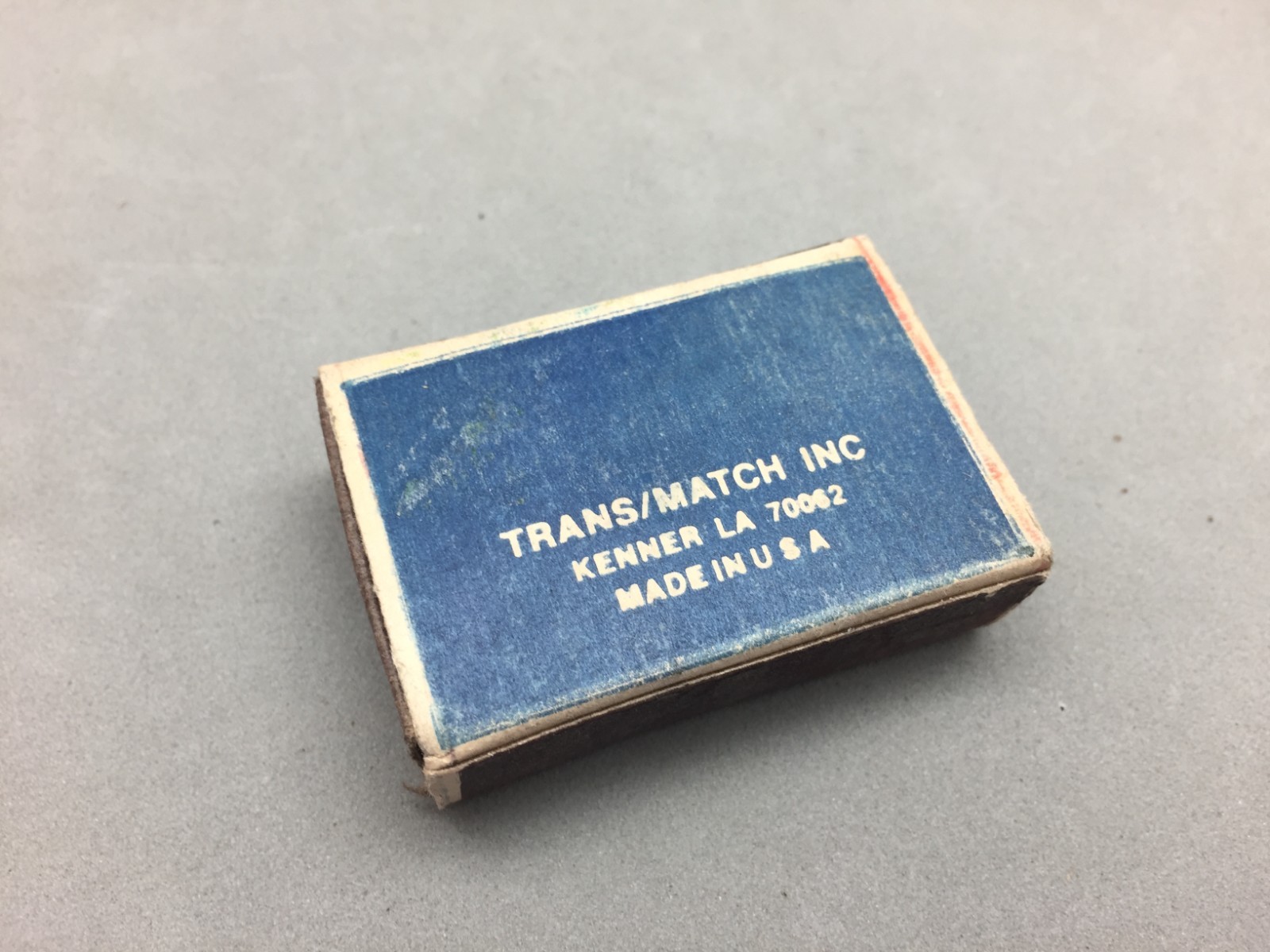 Vintage Matchbook Matchbox Roi-Tan Cigar Man to Man Smoke Wood Stick Matches