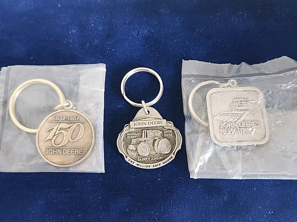 VTG. 3 PC ASST'D" John Deere " Keychain'S