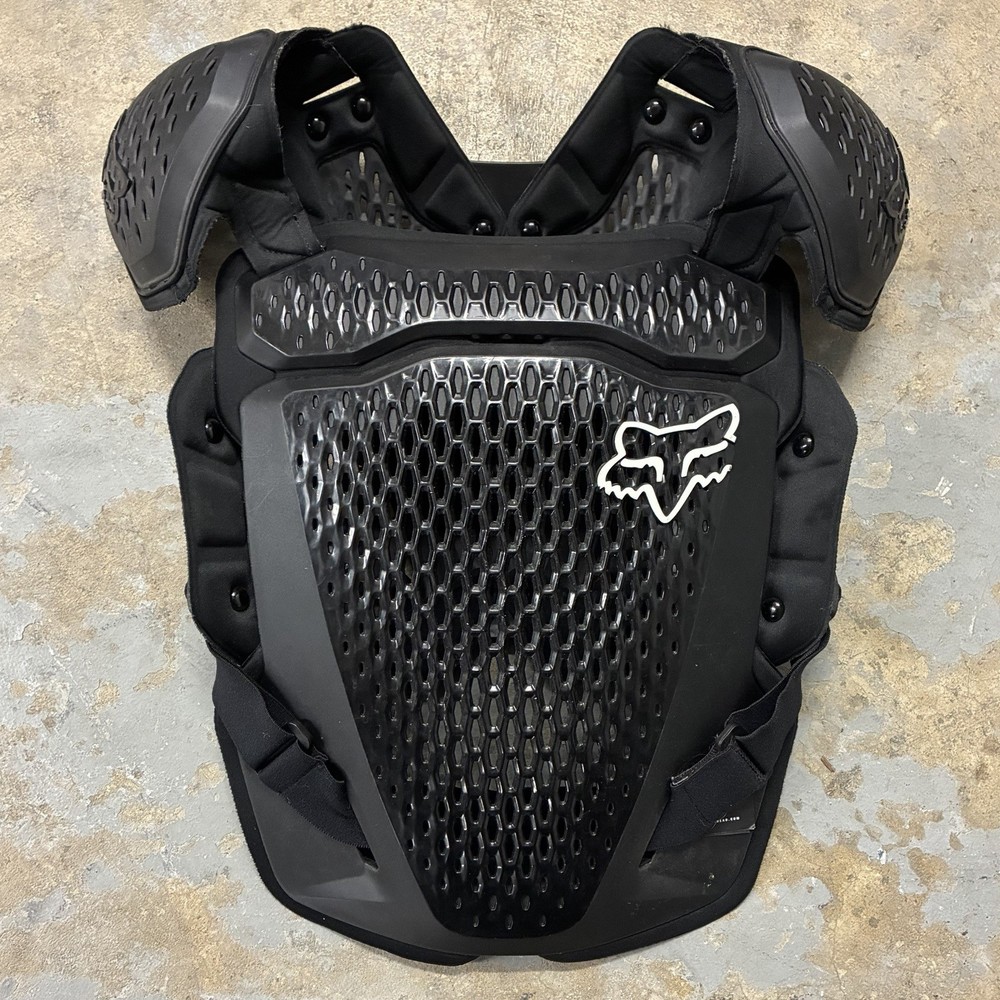 Fox Racing R3 Chest Guard
