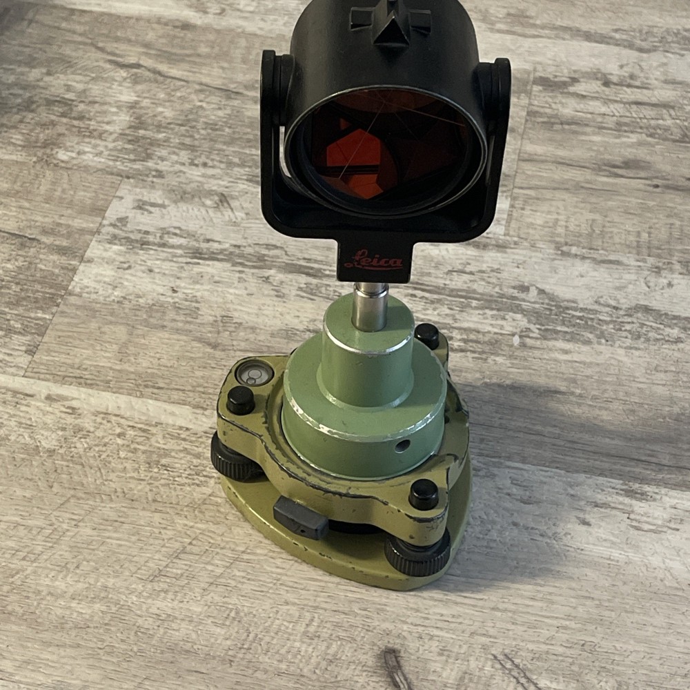 LEICA GPR121 Circular Prism 641617