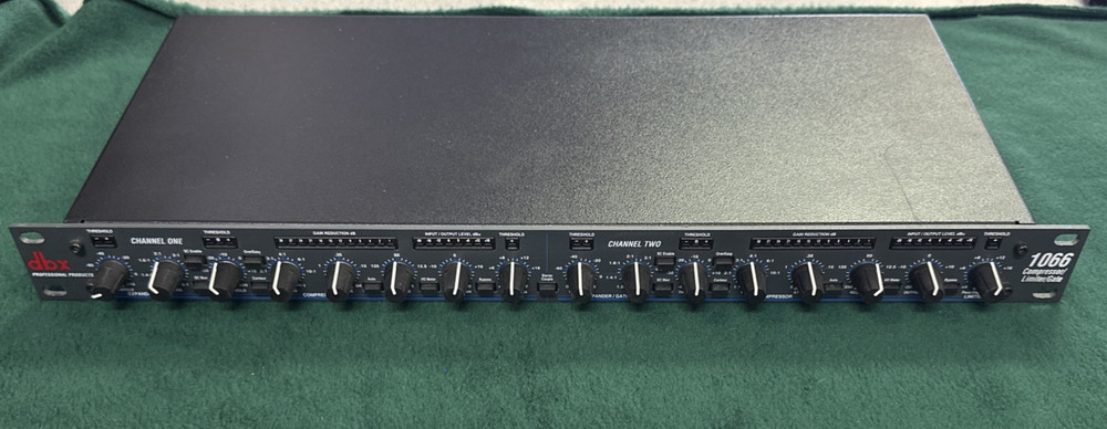 DBX 1066 Rack Mount Quad Compressor Limiter Gate DBX1066 2 Channel Used Tested