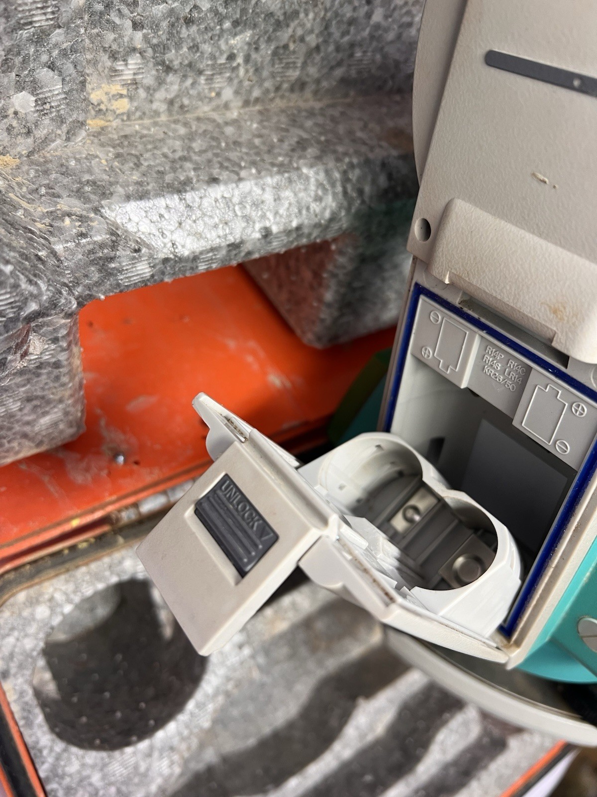 SOKKIA DT-600 Electronic Digital Theodolite Parts Or Repair READ NO POWER