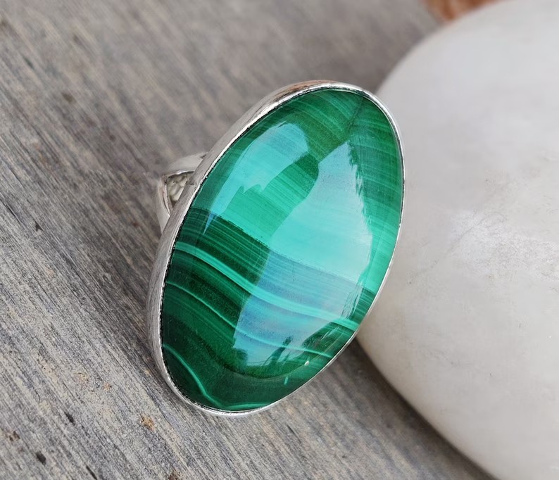 Solid 925Sterling Silver Large Oval Malachite Gemstone Band Handmade Womens Ring