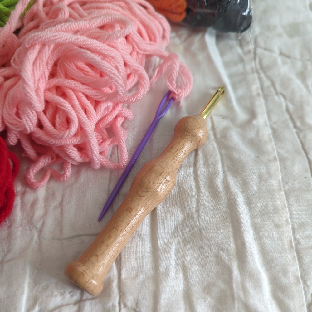Flamingo Punch Needle Kit w/ Frame Yarn Hook 12"x10"– Partially Started