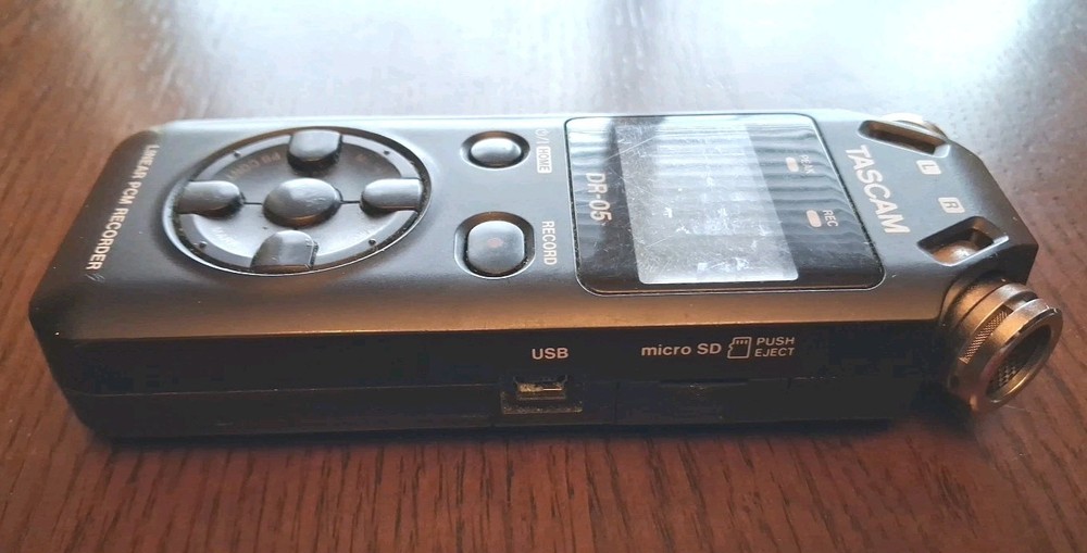 TASCAM DR-05 Version 2 Linear PCM Recorder Stereo Handheld