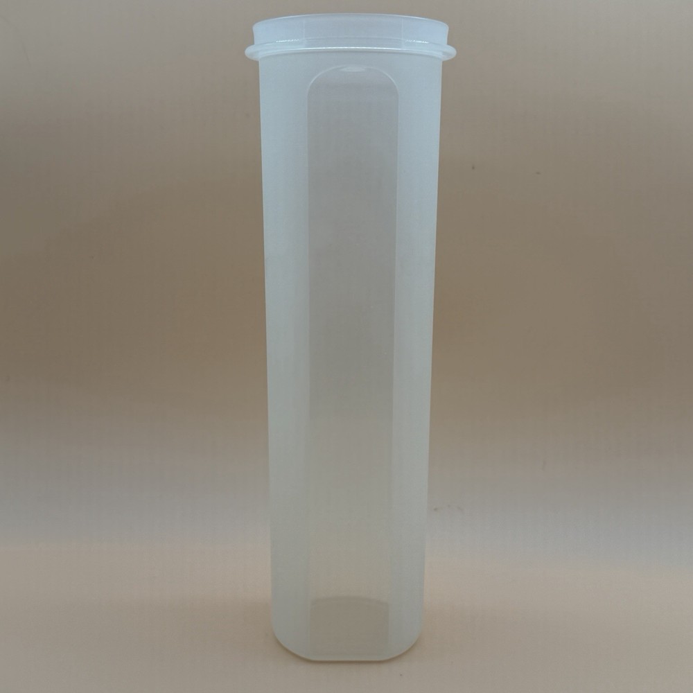 Replacement Tupperware 4 3/4 Cup 1661-7