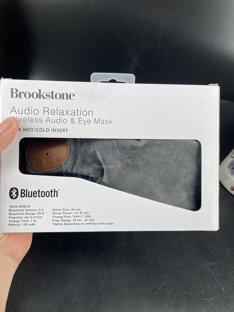 Brookstone Wireless Bluetooth Audio Relaxation Eyemask - New Box