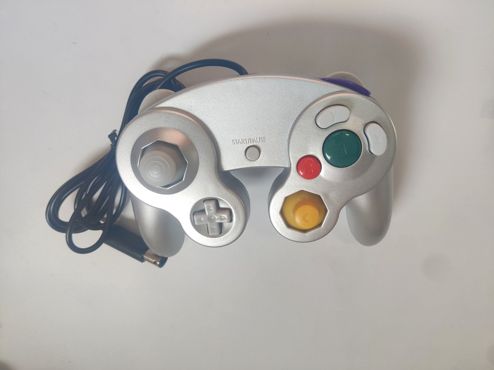 Silver Wired GameCube Controller Compatible with Nintendo GameCube, Wii & Wii U
