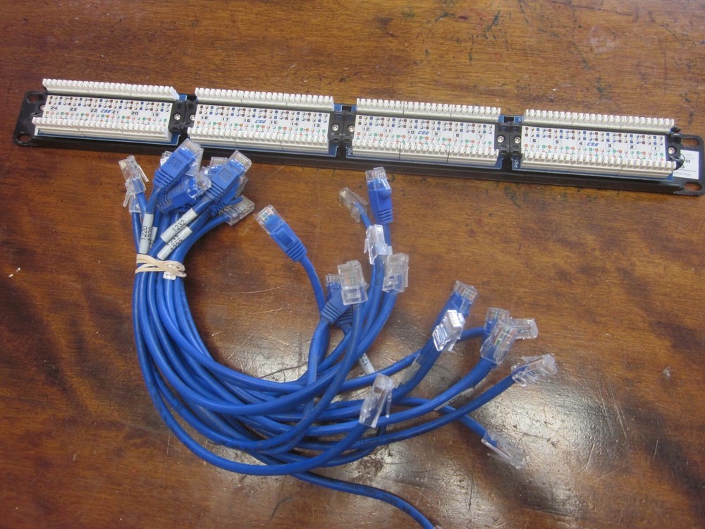 Trendnet TC-P24C5E 24-Port Cat5/5e 1U Patch Panel with 17 Patch Cables