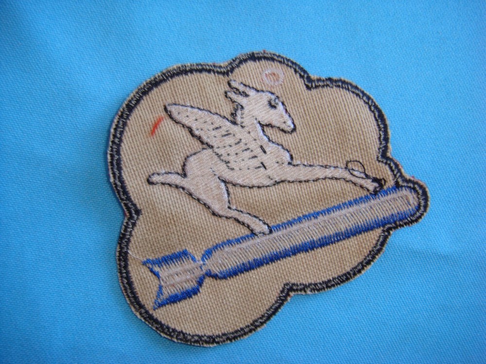 PATCH US AIR FORCE 700th BOMB BOMBARDMENT SQUADRON