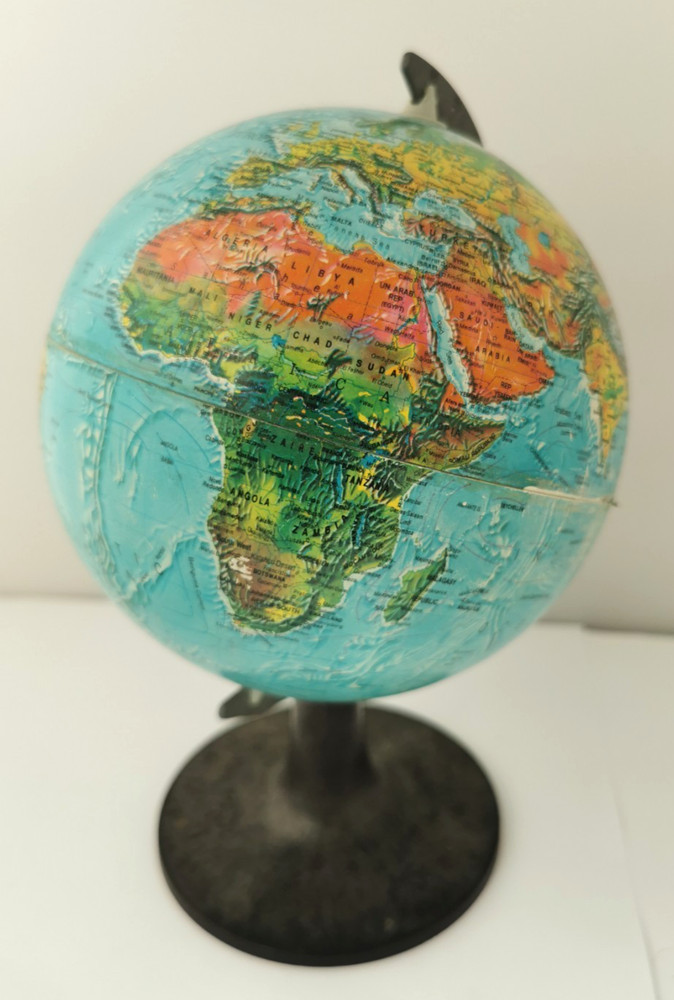 Vintage Terrestrial Globe - Pre 1980 - 15cm Diameter