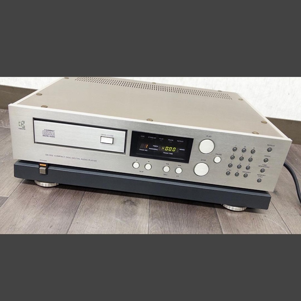 KYOCERA DA-910 CD Compact Disc Digital Audio Player Untested as is