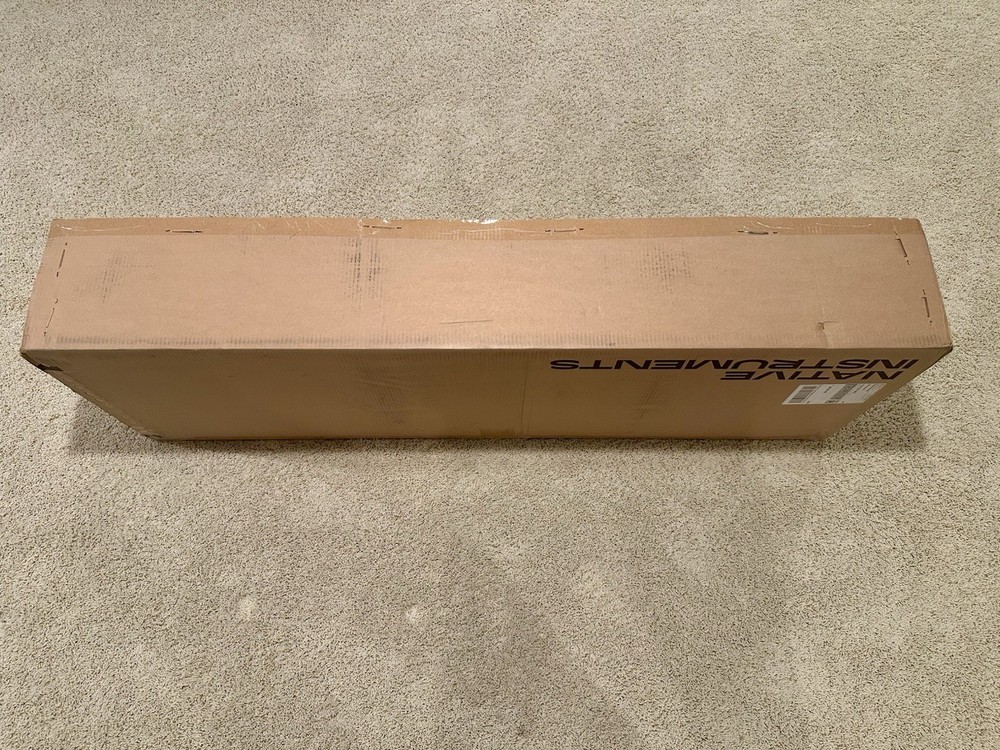 Native Instruments Kontrol S88 MK3 88-Key MIDI Smart Keyboard Controller