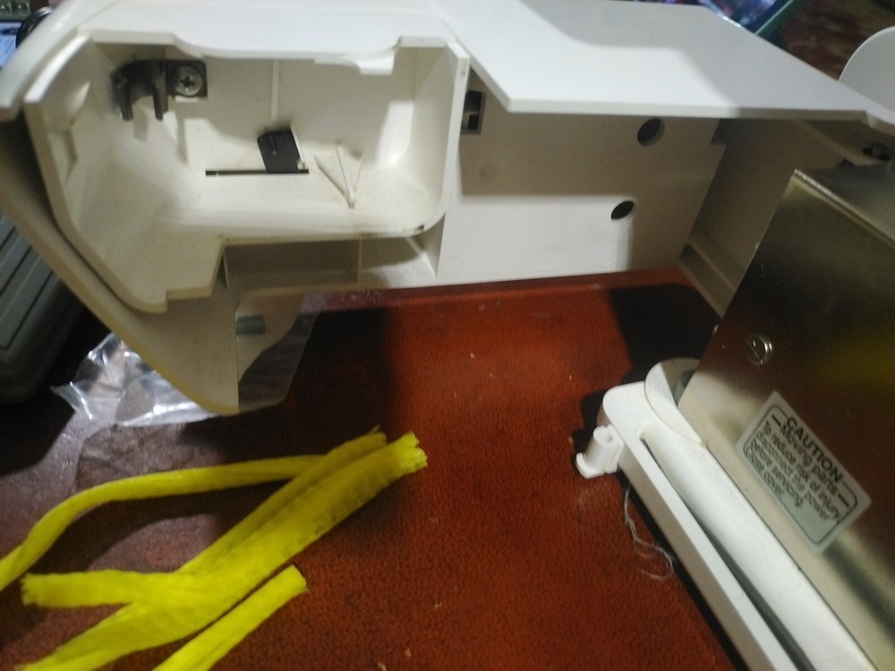 Working Baby Lock Protege - BL5370ED - 4 Spool Serger Differencial Feed