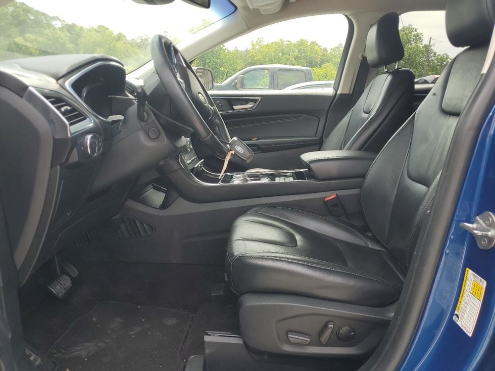 EDGE 2020 Glove Box 4735106