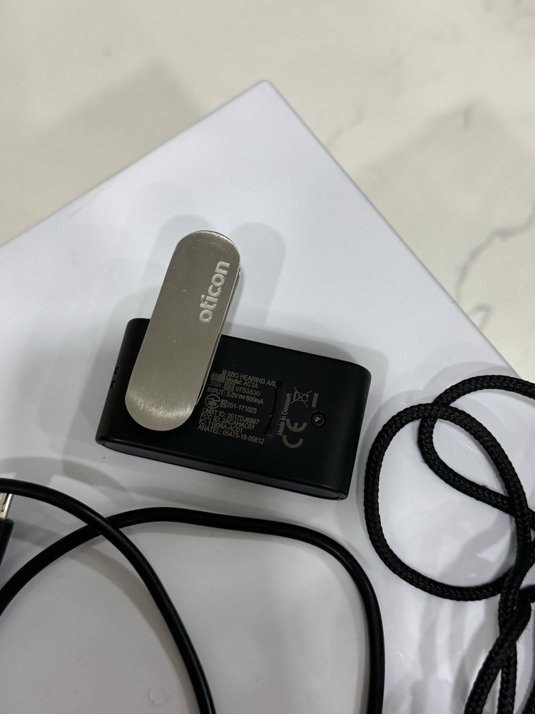 Oticon ConnectClip For Hearing Aids