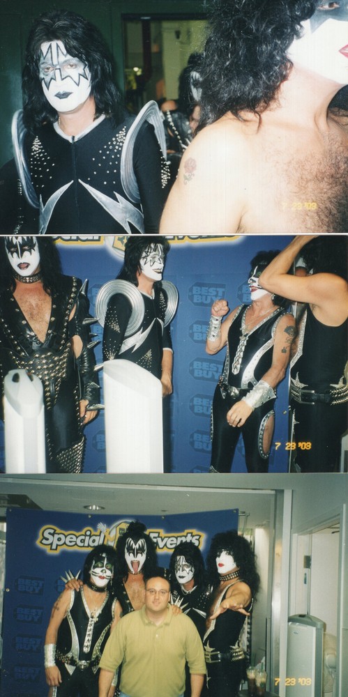 KISS LOT OF 10 CANDID PHOTOS FROM 2003 NY CITY MEET+GREET PAUL+GENE+PETER