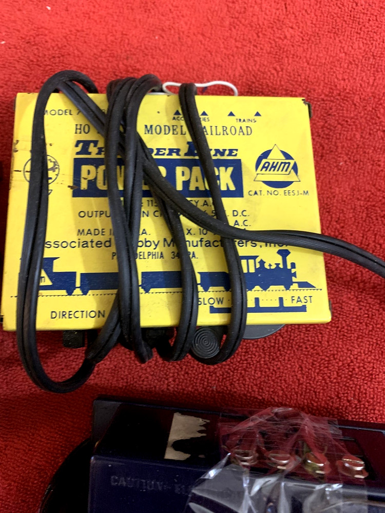 HO SCALE TRAIN TRANSFORMERS READING KF TYCO POWER PACK & LIFE LIKE Total 5