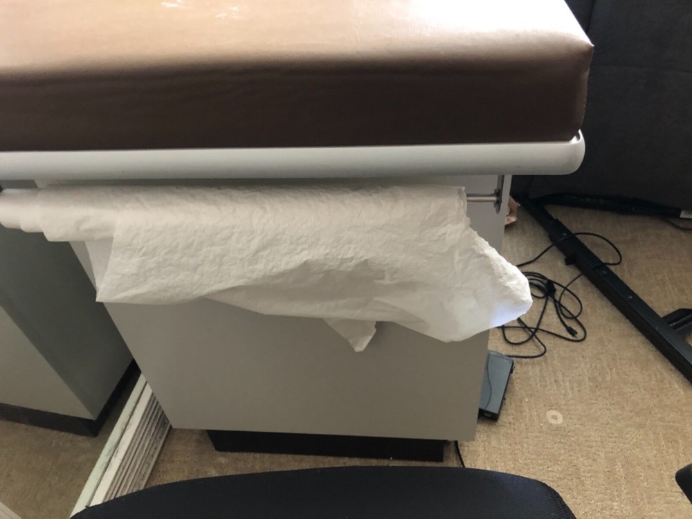 Hausmann model 4420 exam table