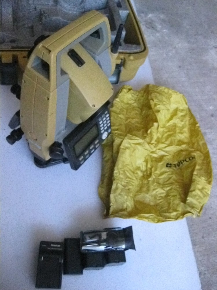 Topcon ES-105 Easy Station Total Station Transit