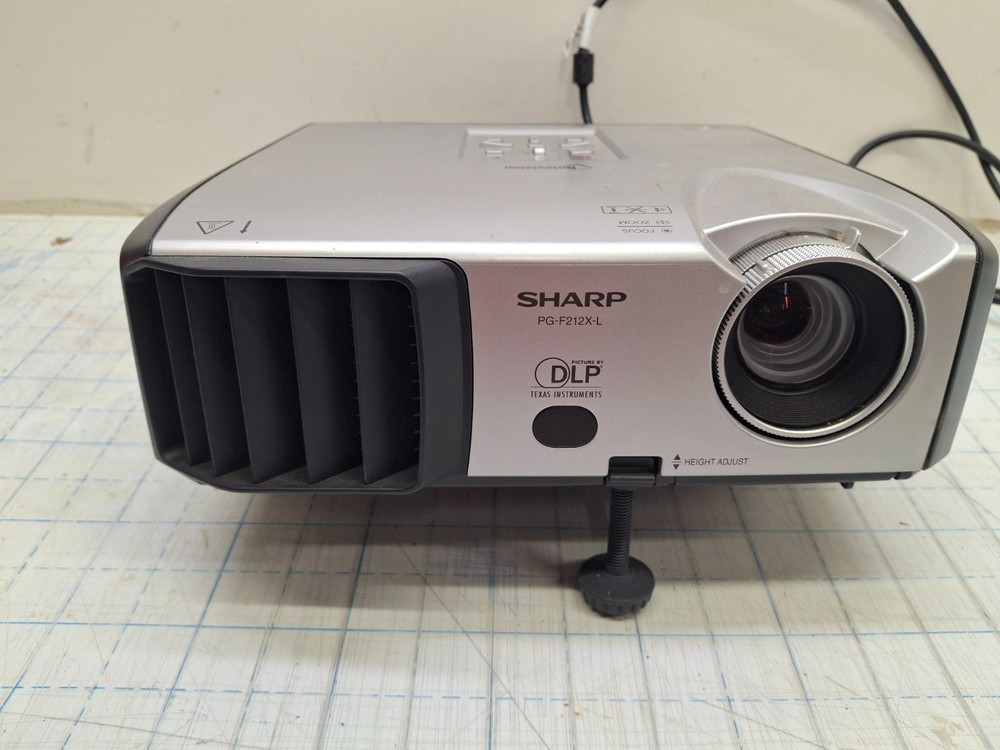Sharp Projector Notevision PF-F212X-L