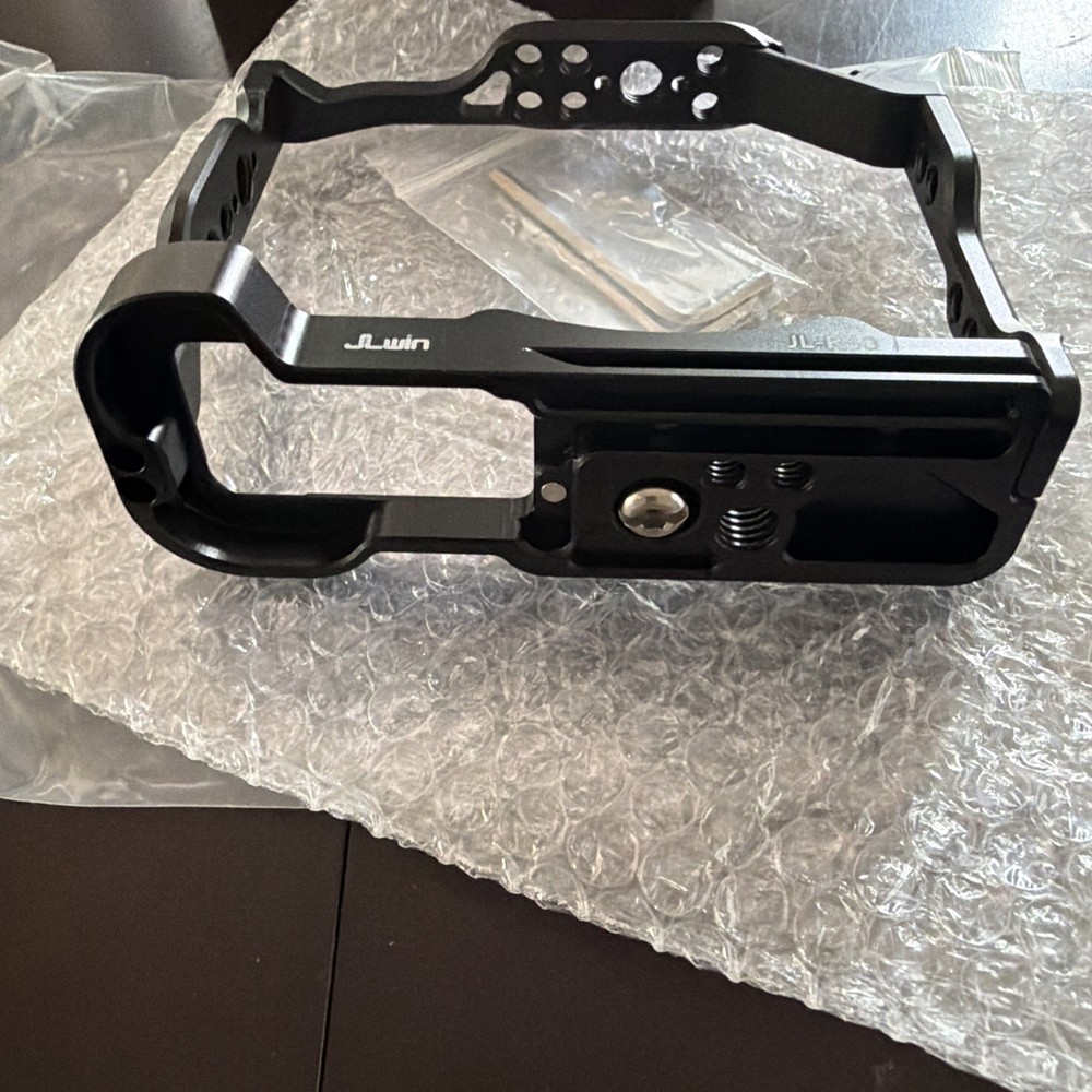 Camera Cage Full Frame for Canon EOS R50 Mirrorless Camera Arca JLWin