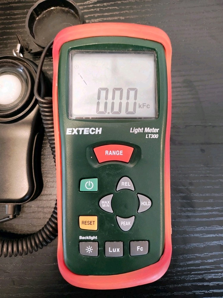 Extech LT300 Digital Light Meter