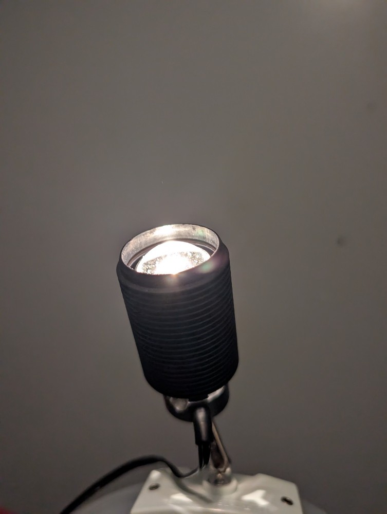 Light-Tech Halogen Physician's/Tech Focusing Headlight Model 480 - Works