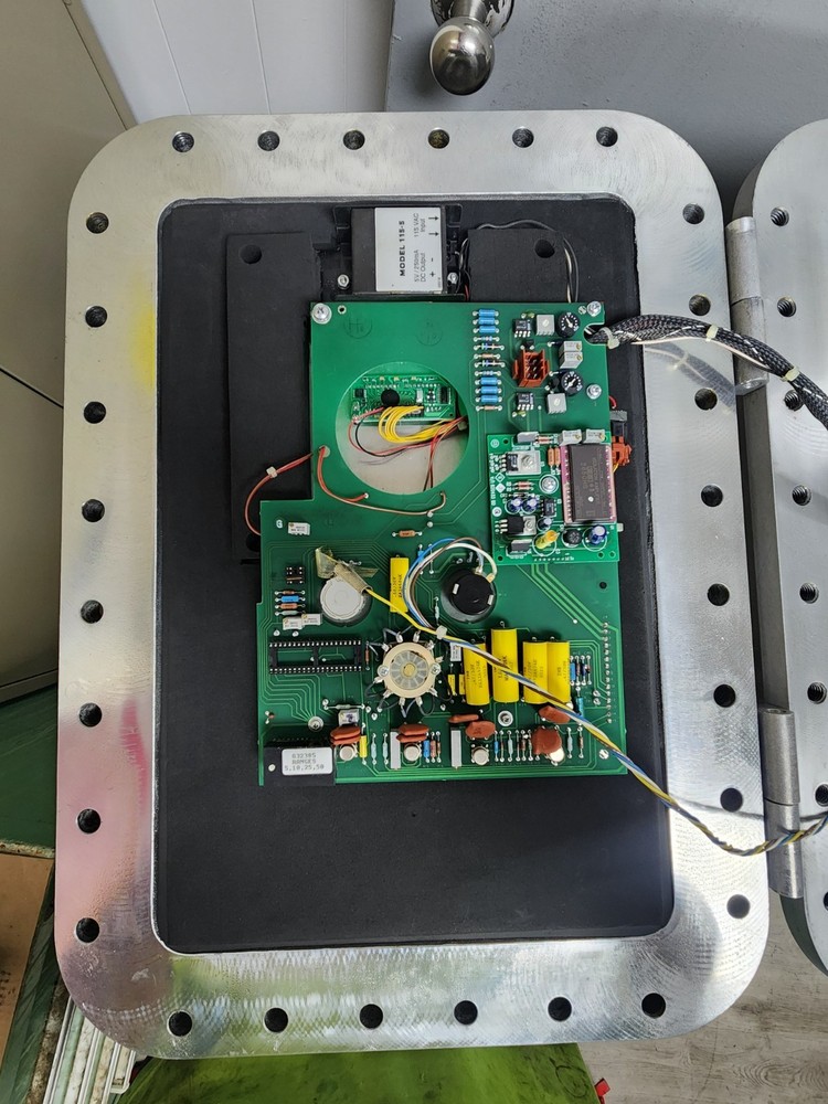 😎 ROSEMOUNT ANALYTICAL 755 HAZARDOUS LOCATION PARAMAGNETIC OXYGEN ANALYZER 120V