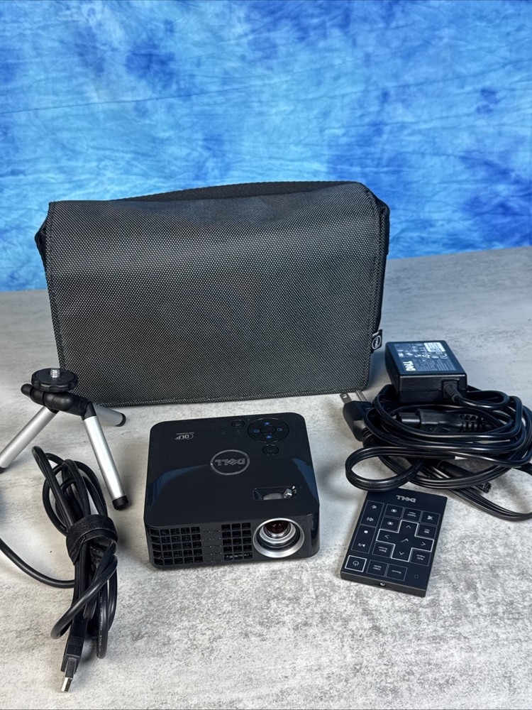 Dell M110 Projector  (F)