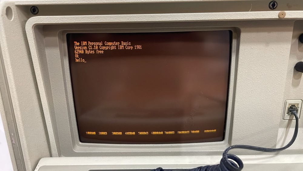 IBM Model 5155 Portable Personal Computer PC 640k Luggable Vintage 1981