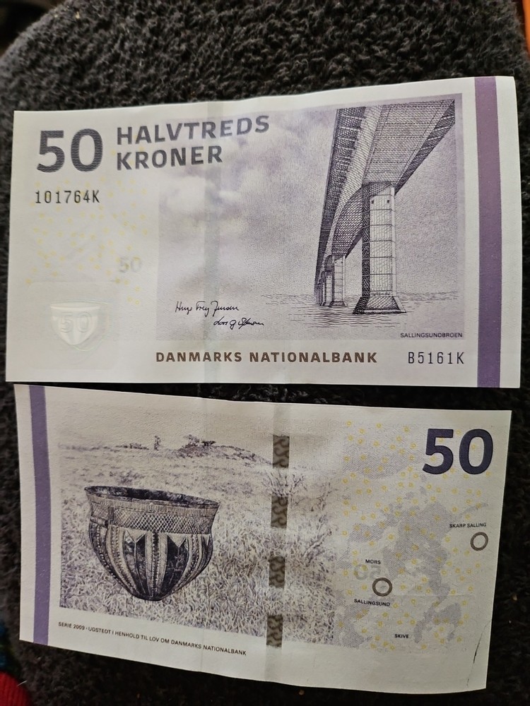 Demark Uncirculated  50 Kroner Banknote