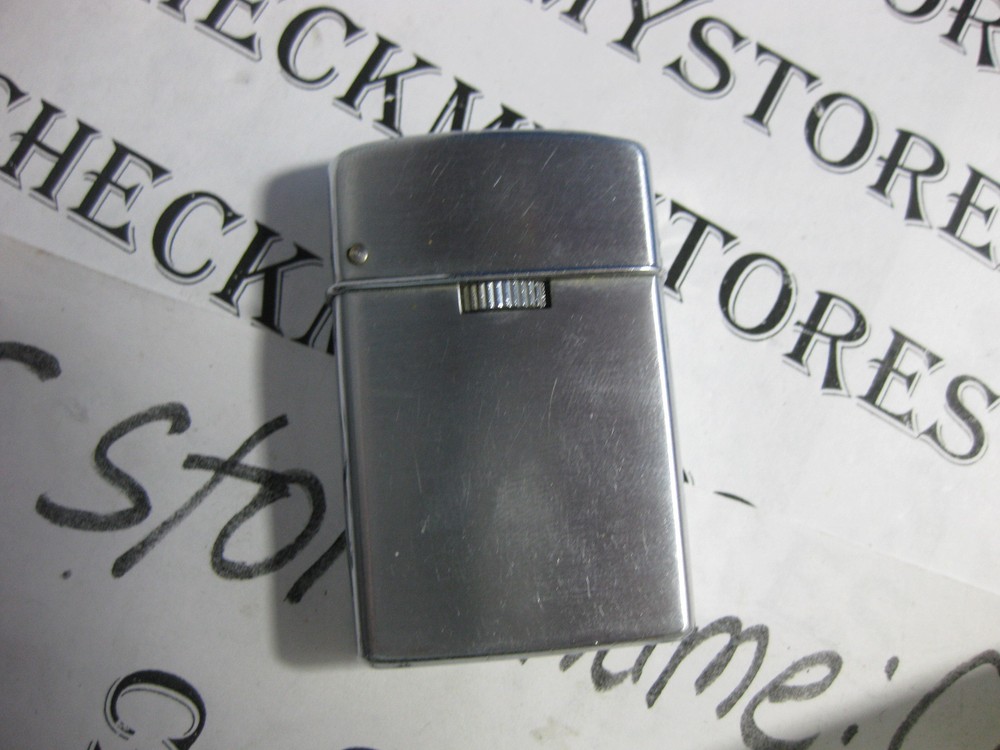 VINTAGE SAROME  LIGHTER  MADE IN JAPAN REFILLABLE  WORKING CONDITION