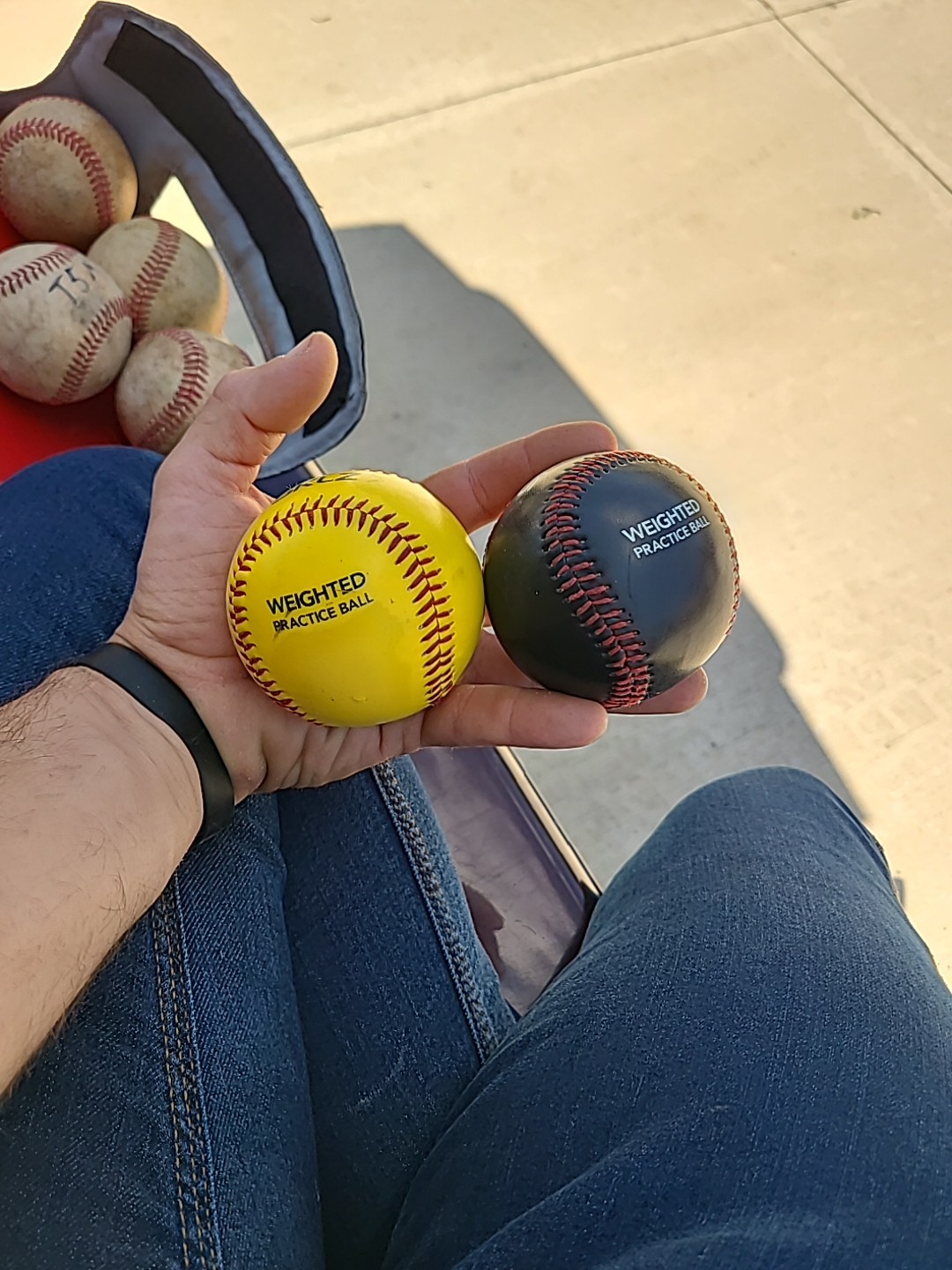 WEIGHTED PRACTICE TRAINING BASEBALLS SKLZ PRO SERIES 12 OZ BLACK & 10 OZ YELLOW