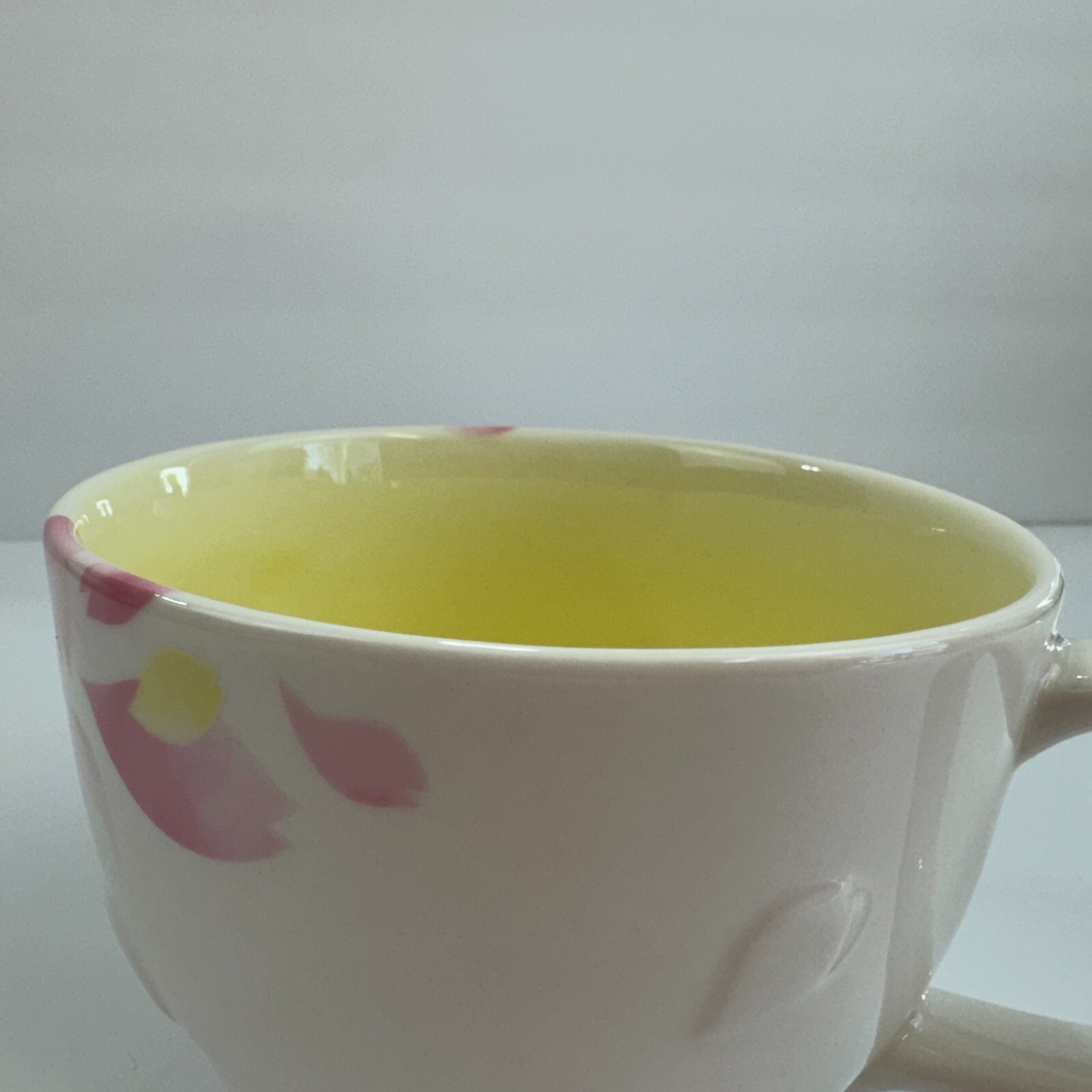 Starbucks Coffee Mug 2015 Sakura Pink Cherry Blossoms 12 oz Limited