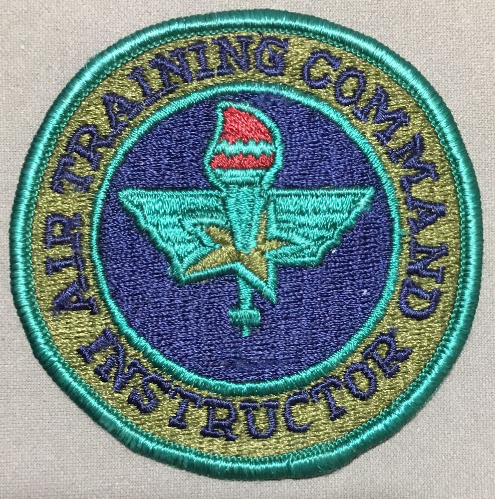 AIR TRAINING COMMAND INSTRUCTOR Patch  SPECIAL PURCHASE  SHOWROOM CLEARANCE SALE