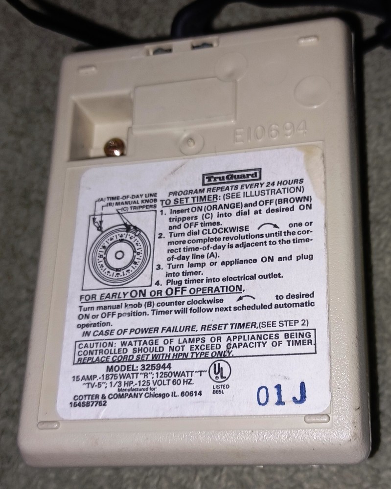 Intermatic Tru Gaurd E10694 Wall Power Plug Outlet Timer 325944 Programable