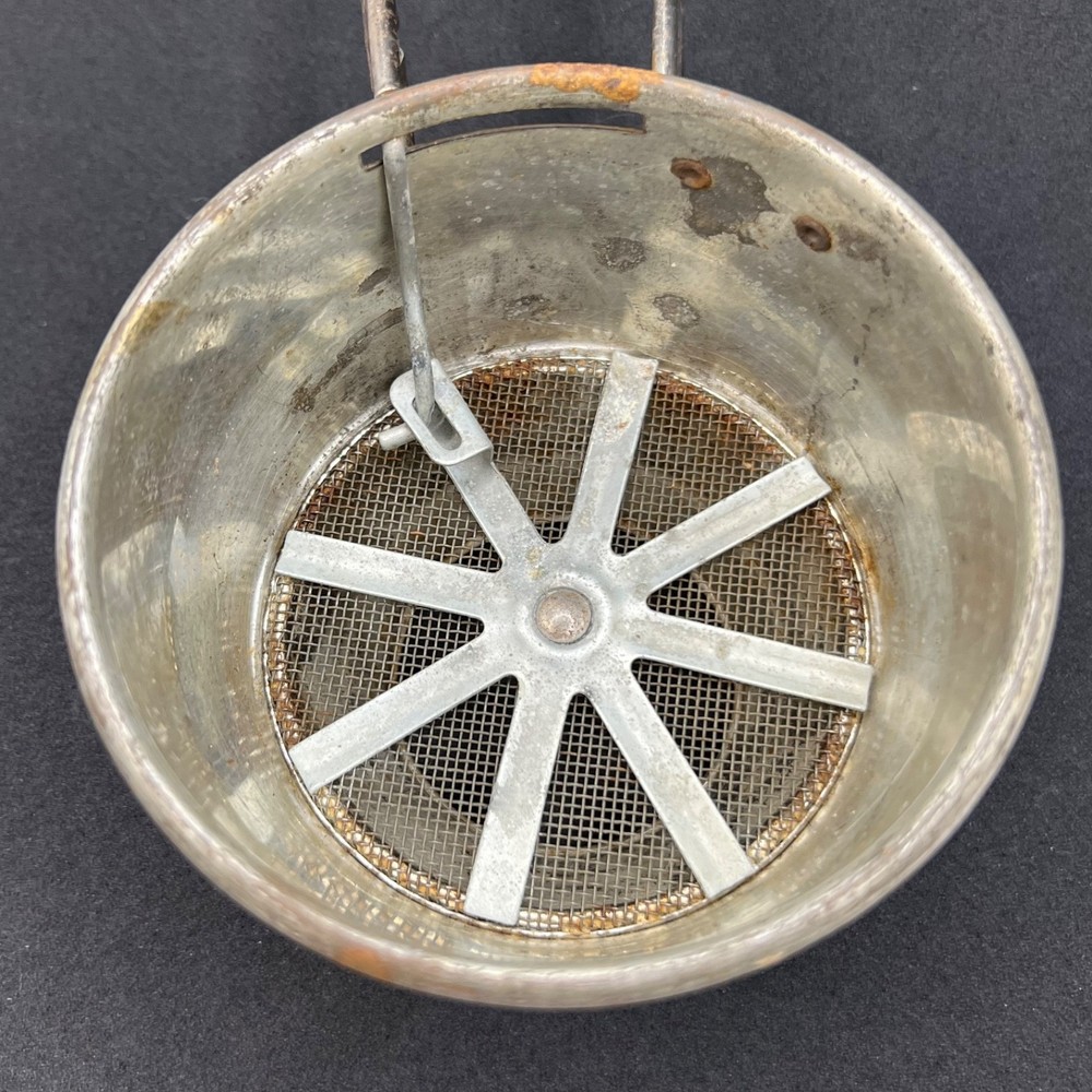 Vintage Foley Flour Sifter Spring Handle