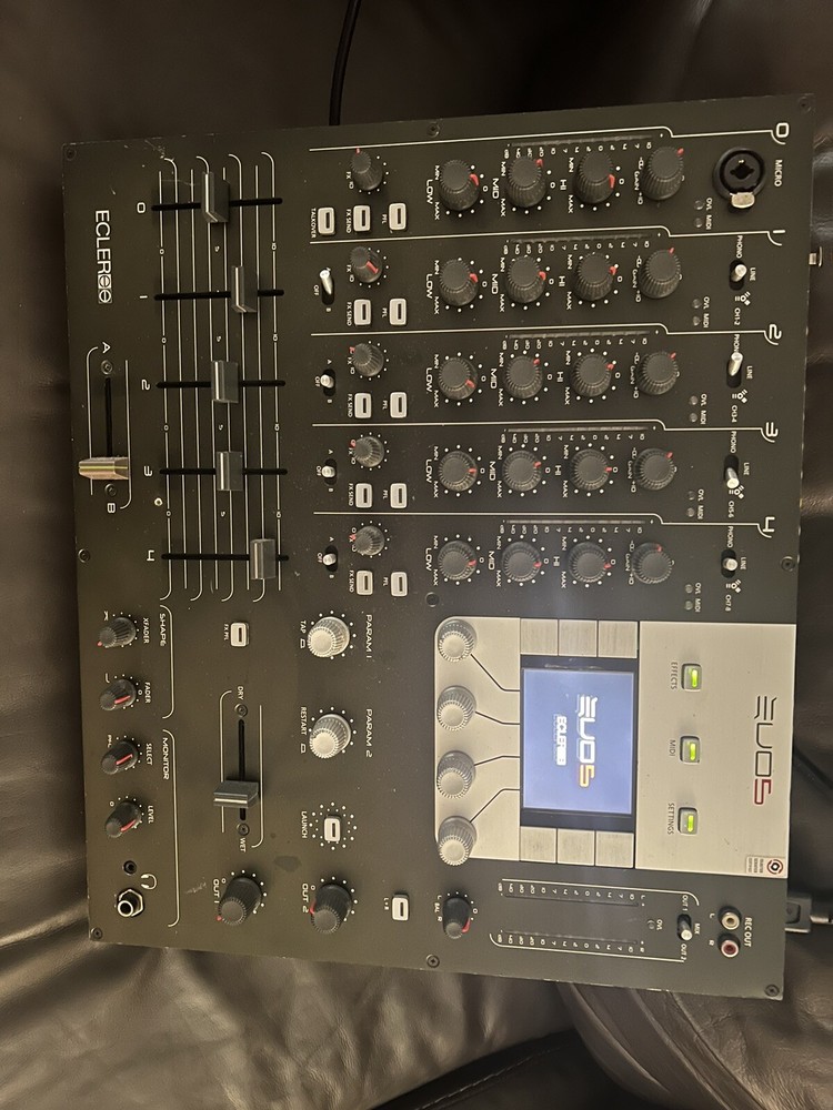 Ecler EVO5 digital mixer