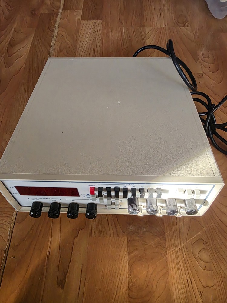 BK Precision 4017 10MHz Sweep/Function Generator