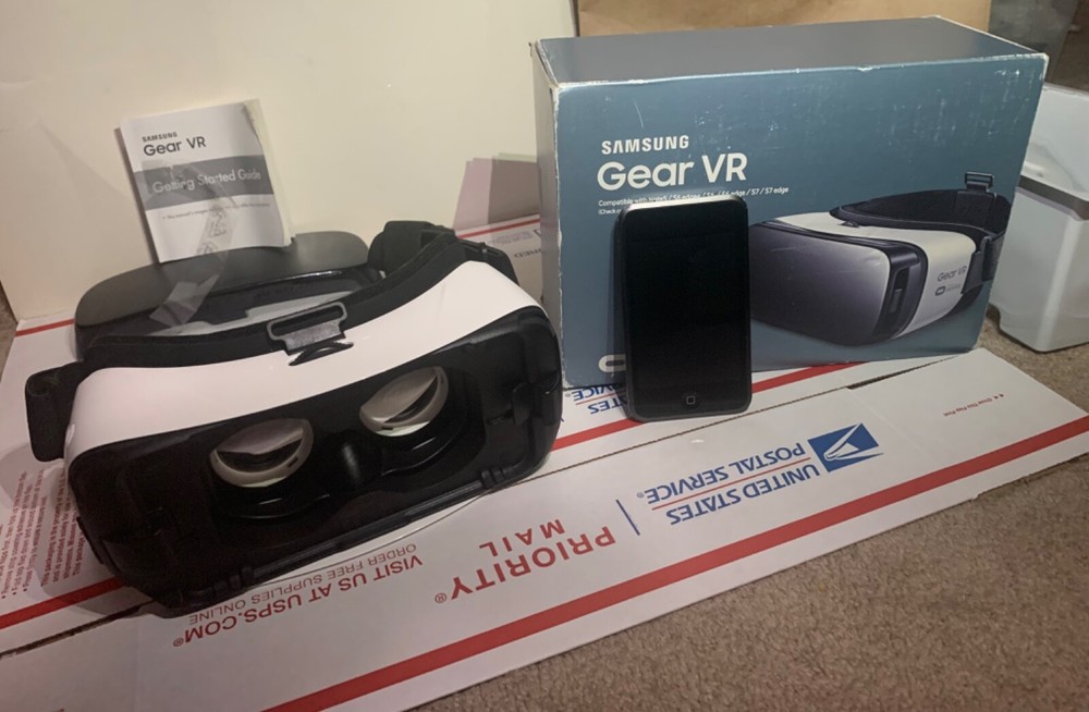 iPod & Samsung Gear V R Oculus Virtual Reality Headset for Note 5 / s 6/S 7/Edge