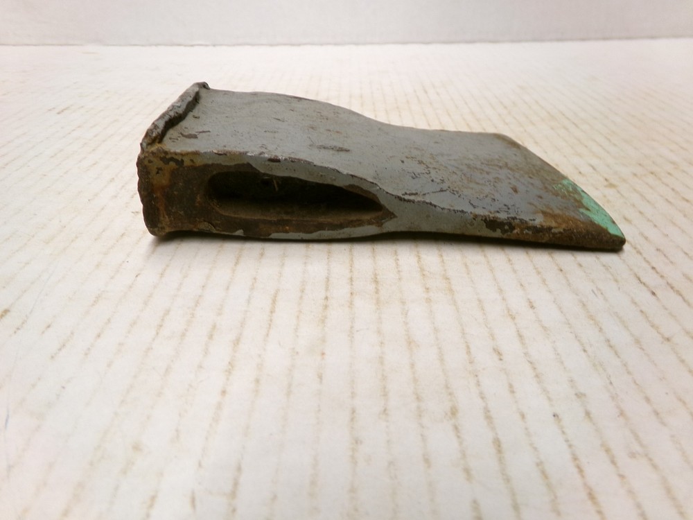 Hatchet Axe Head 2lb 4oz Vintage Tool