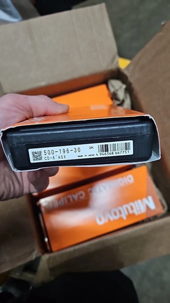 Mitutoyo 500-196-30 Digital Caliper | 0-6" (150mm) | Absolute Encoder | New