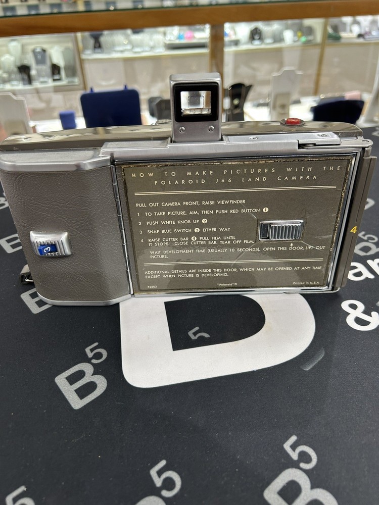 Vintage Polaroid Land Camera Model J66 Flash