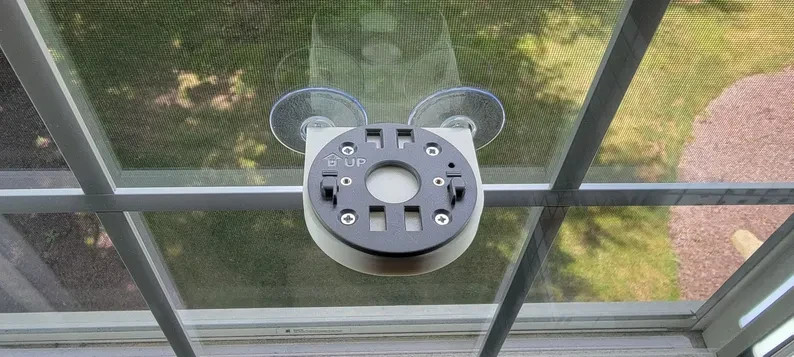 Ring Outdoor Cam Plus LP Window Mount with Suction Cups