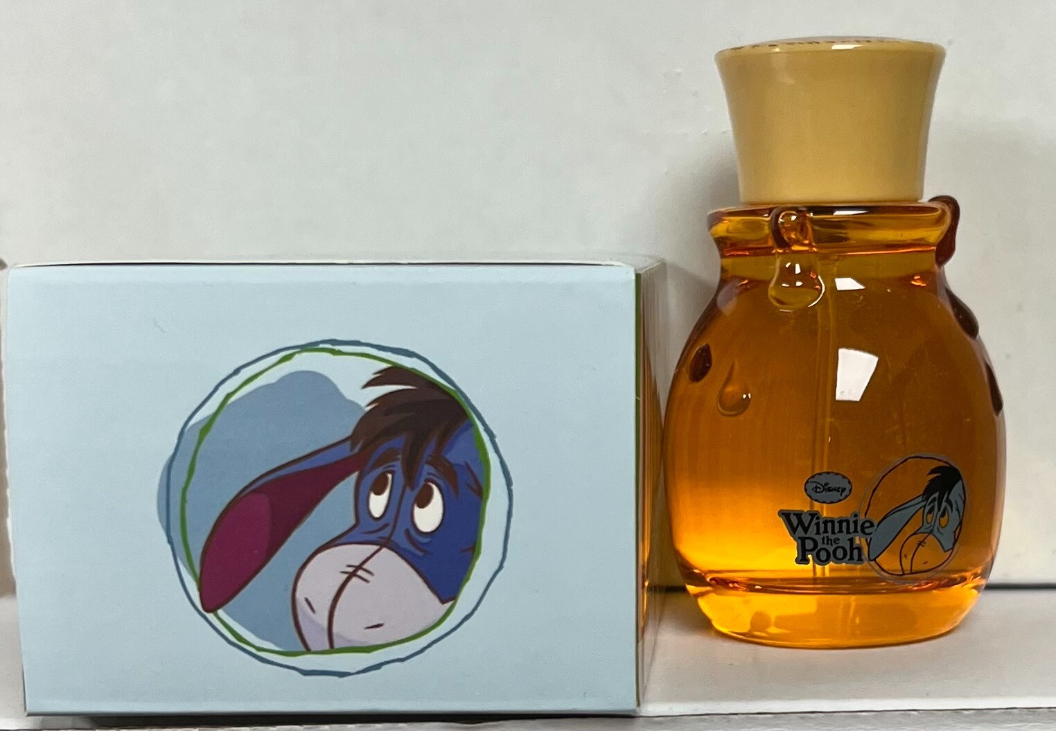Disney Winnie The Pooh Alcohol Free Fragrance 1.7 oz Spray Glass Bottle Boxed