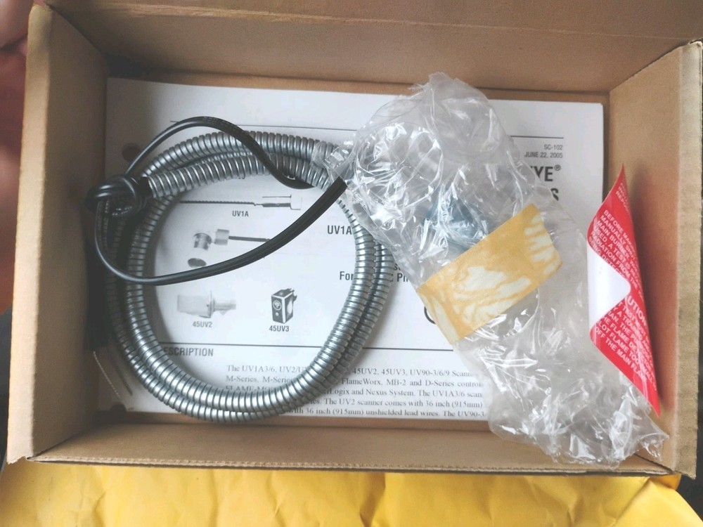 Fireye UV2 Ultra-Violet Scanner 3/8" NPT with 3' Flex