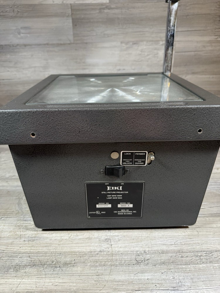 Eiki Still Picture Projector Overhead Model 3850A For Parts READ DESCRIPTION!!